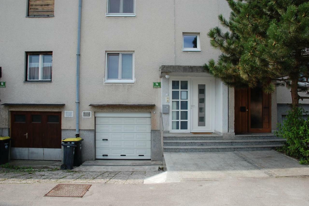 Apartments Peter & Free Parking Liubliana Exterior foto